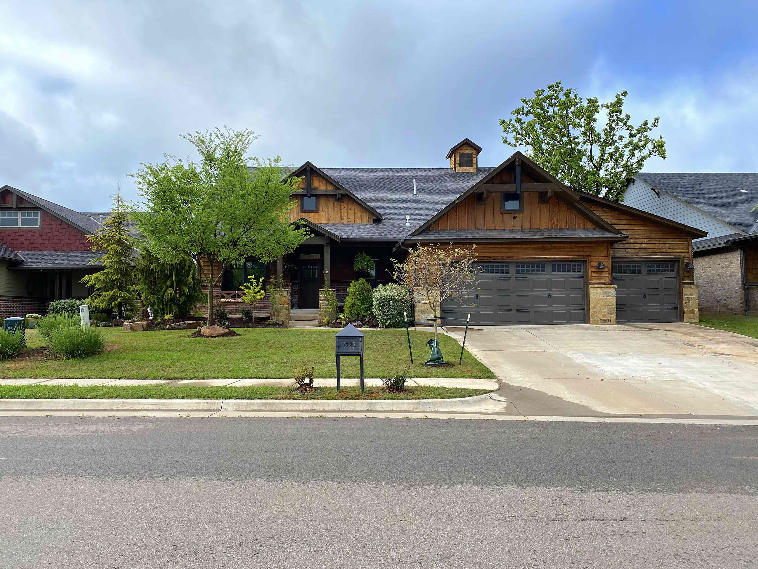 Search the best places to live and raise a family in Oklahoma with Real Estate Agent Thomas R Compise RE/MAX At Home.