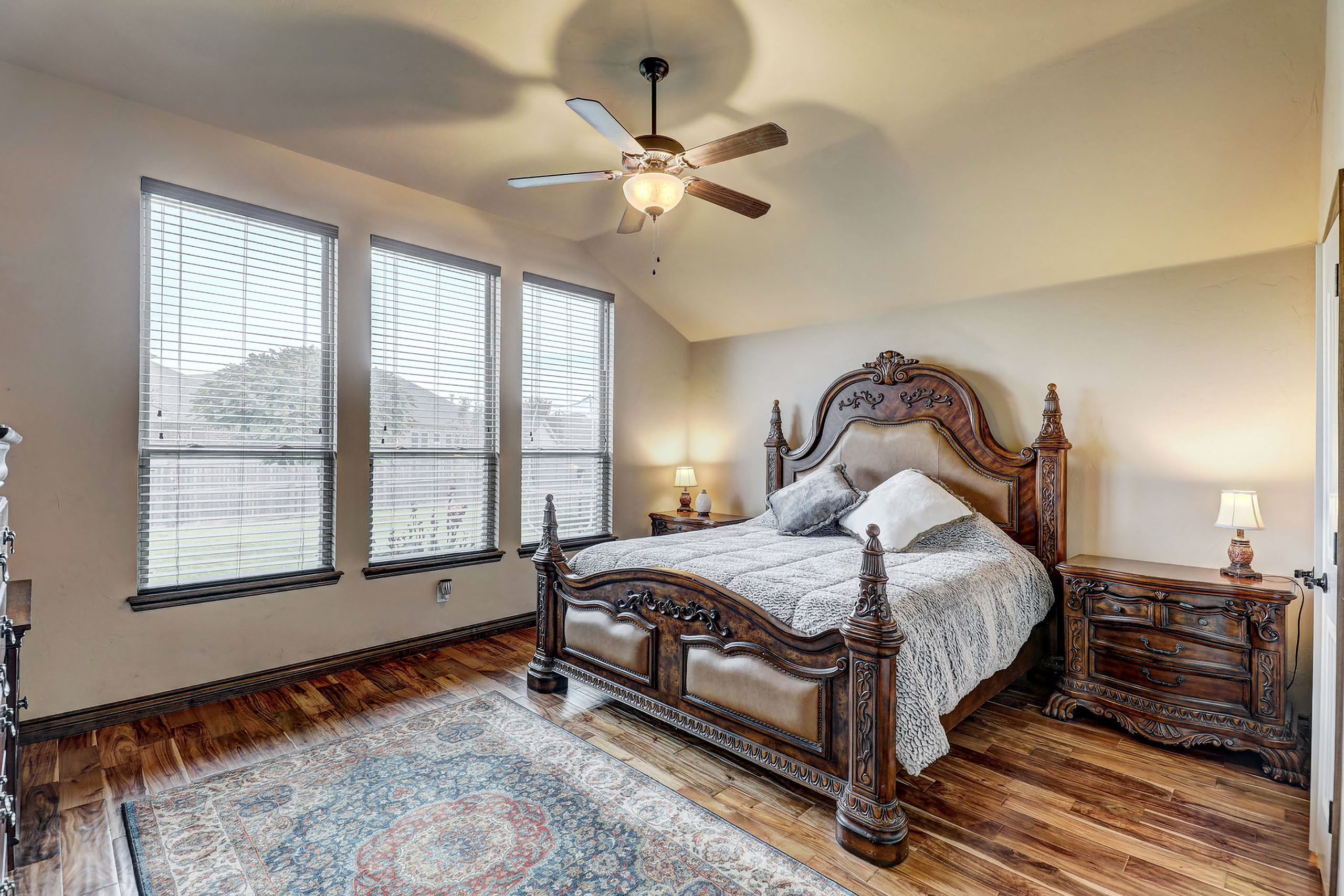 RE/MAX Thomas R Compise Real Estate Agent Edmond Oklahoma Real Estate